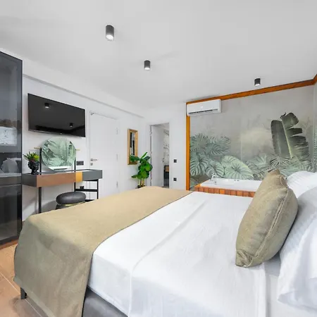 Hotel Alavya Oeluedeniz With Heated Pool In Winter 4*