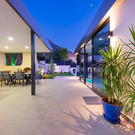 Hotel Alavya Oeluedeniz With Heated Pool In Winter