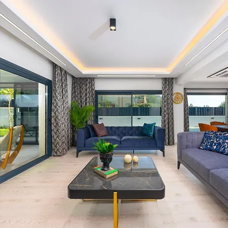 Hotel Alavya Oeluedeniz With Heated Pool In Winter